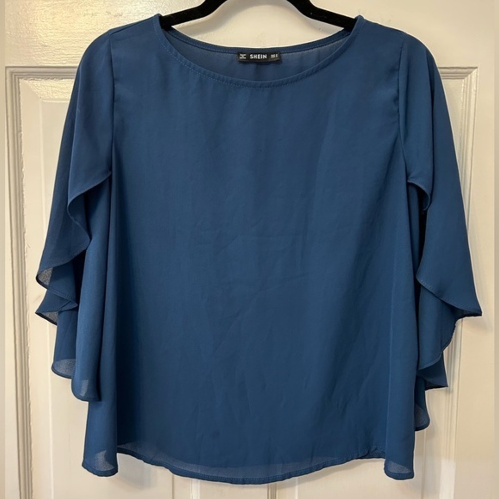 Blue Flutter Sleeve Crewneck Blouse Size S
